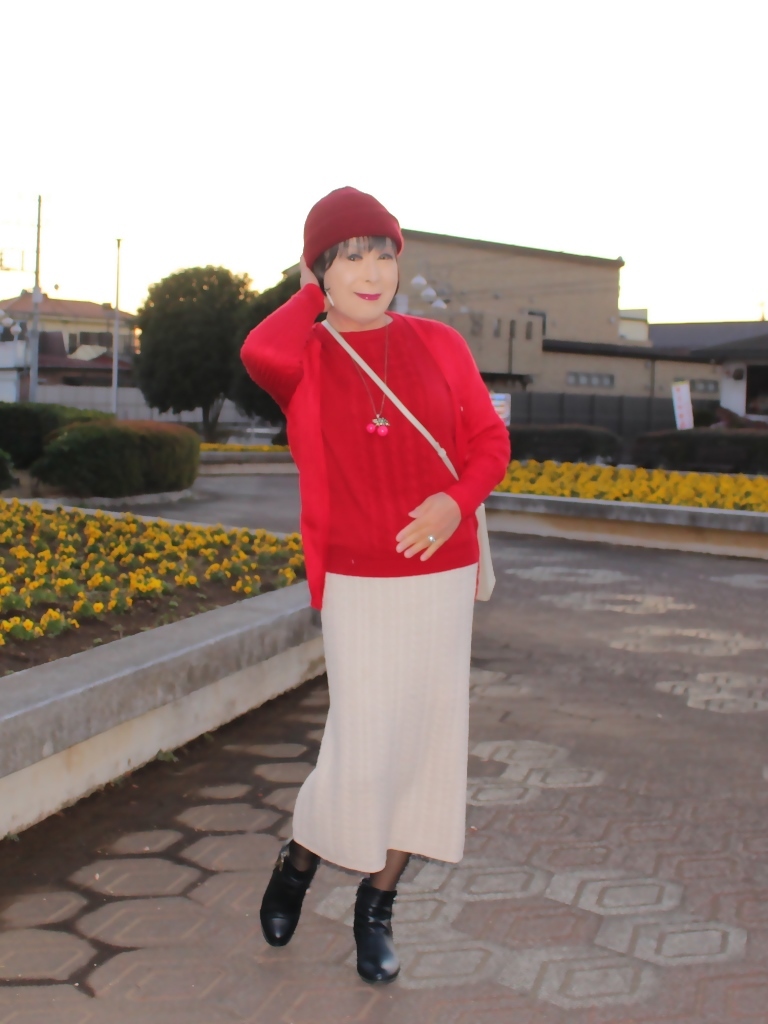 赤セーターニットロングスカート(1)